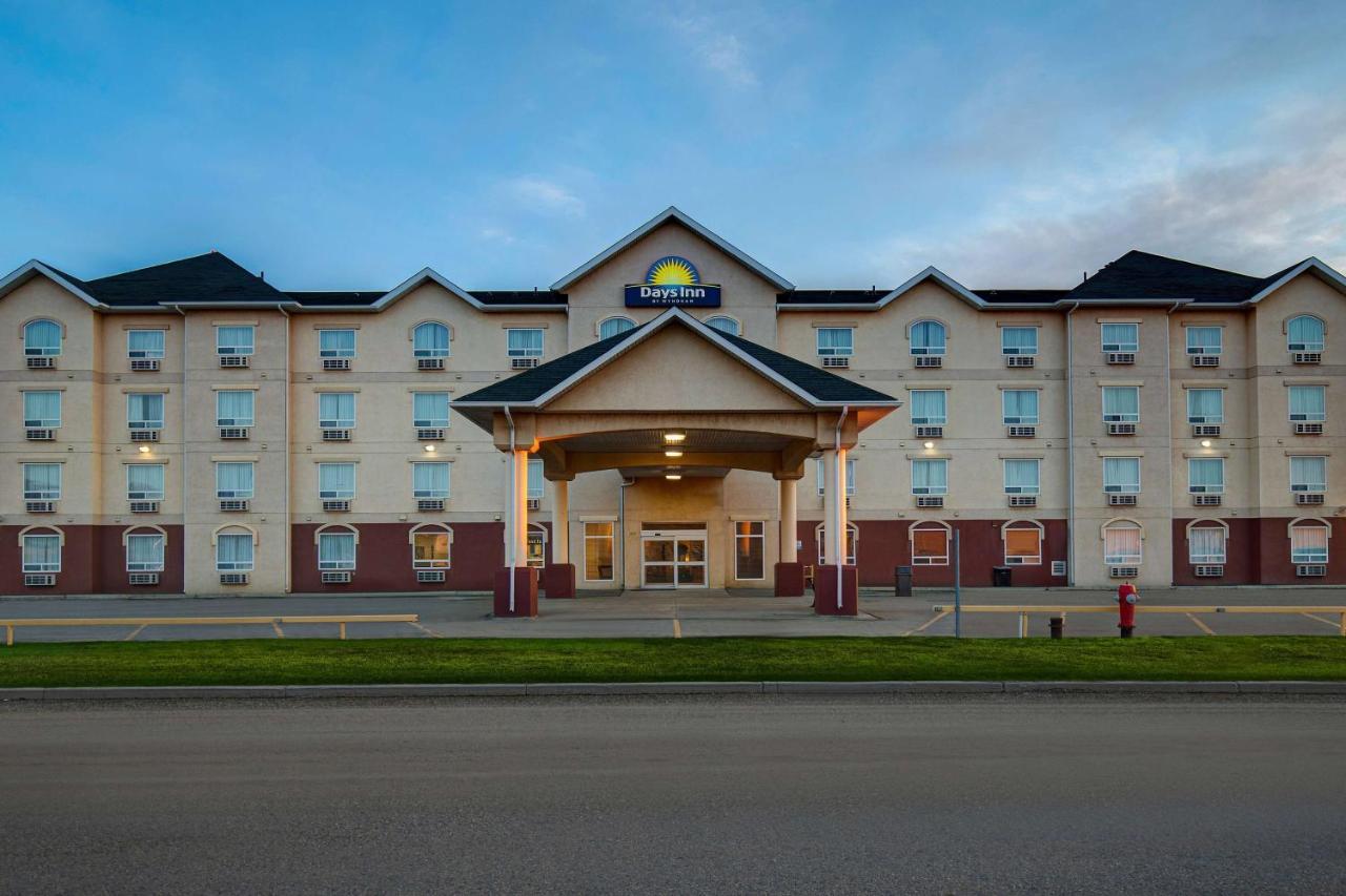 Days Inn By Wyndham Dawson Creek Eksteriør bilde