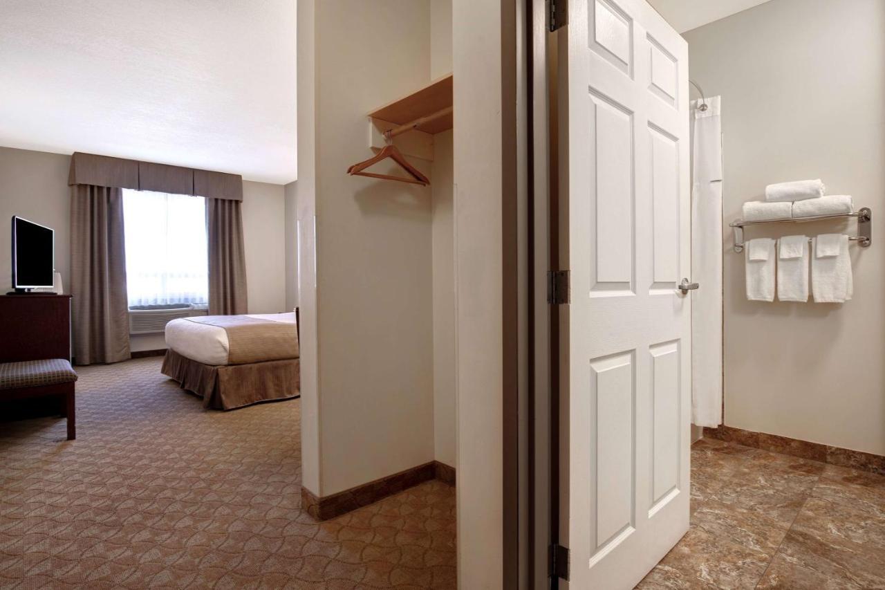 Days Inn By Wyndham Dawson Creek Eksteriør bilde